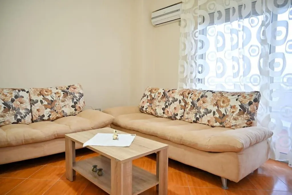Beach View Apartment Durrës